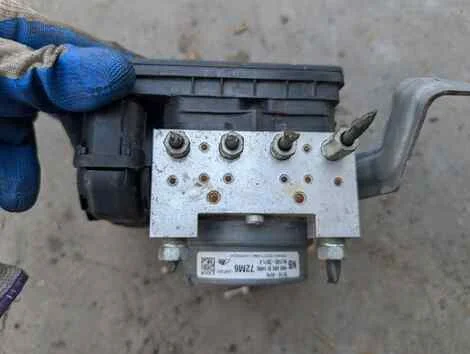 Блок abs Suzuki Spacia MK32S R06A - миниатюра 4
