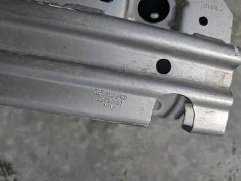 Жесткость бампера Volvo Xc40 B4204T47 Задн. - миниатюра 2