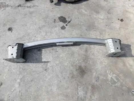 Жесткость бампера Volvo Xc40 B4204T47 Задн. - миниатюра 3