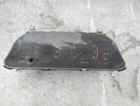 Спидометр Toyota Sprinter AE104 4A-FE - изображение 1