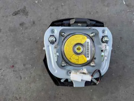 Airbag на руль Mazda MPV LY3P L3-VE - миниатюра 2