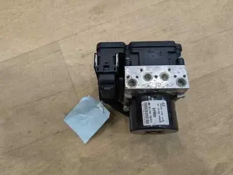 Блок abs Honda Crossroad RT4 R20A