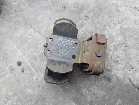 Подушка акпп Toyota Progres JCG10 1JZ-FSE - миниатюра 2
