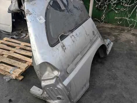Крыло Nissan Liberty RM12 QR20DE Прав. Задн. - миниатюра 4