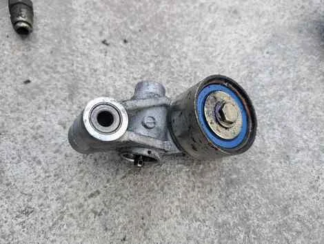 Ролик натяжной Subaru Legacy BP9 EJ253 - миниатюра 2