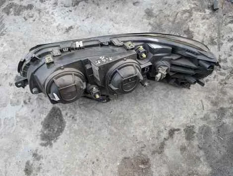 Фара Volvo V70 SW65 B5244S2 Прав. Перед. - миниатюра 5