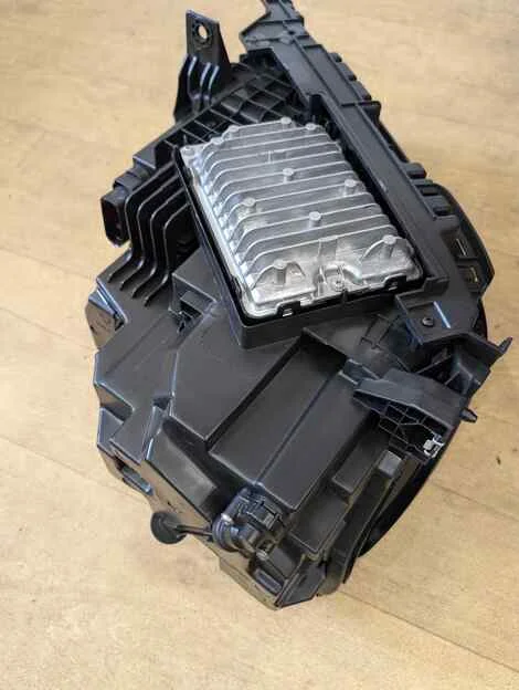 Фара Geely Monjaro KX11 JLH-4G20TDB Лев. Перед. - миниатюра 8