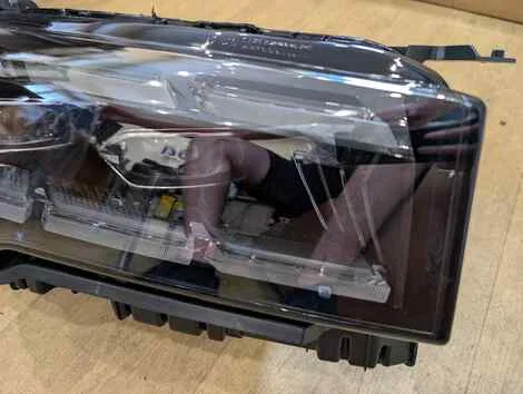 Фара Geely Monjaro KX11 JLH-4G20TDB Прав. Перед. - миниатюра 2
