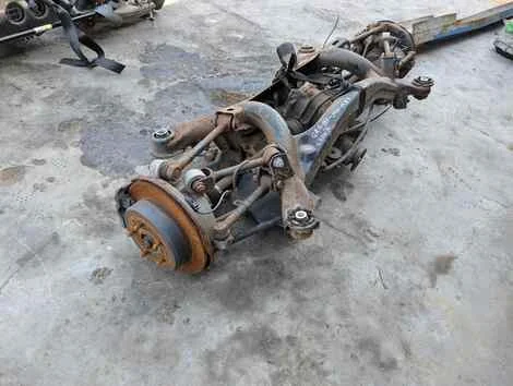 Балка подвески Toyota Crown GRS183 3GR-FSE Задн. - миниатюра 4
