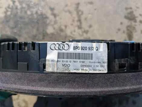 Спидометр Audi A3 8PCAX CAX - миниатюра 2