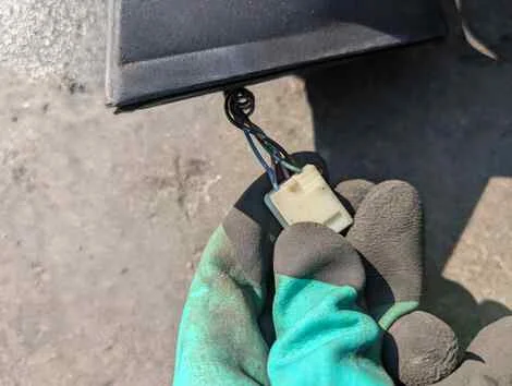 Зеркало Toyota Prius NHW10 1NZ-FXE Лев. Перед. - миниатюра 2
