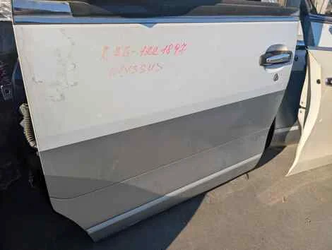 Дверь Nissan Largo NW30 KA24DE Лев. Перед. - миниатюра 2