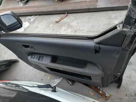 Дверь Honda Element YH2 K24A Прав. Перед. - миниатюра 4