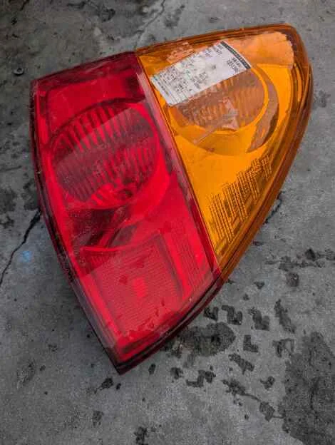 Стоп Suzuki Aerio RA21S M15A Прав. Задн. - миниатюра 2