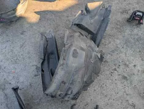 Подкрылок Subaru Exiga YA5 EJ205 Лев. Перед. - изображение 1