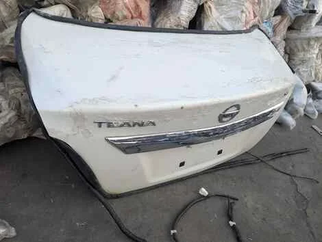 Крышка багажника Nissan Teana L33 QR25DE Задн. - миниатюра 2