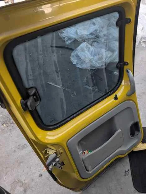 Дверь Renault Kangoo KC_ K4M 850 Лев. Задн. - миниатюра 4