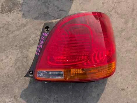 Стоп Toyota Aristo JZS160 2JZ-GE Прав. Задн. - изображение 1