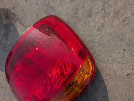 Стоп Toyota Aristo JZS160 2JZ-GE Прав. Задн. - миниатюра 4