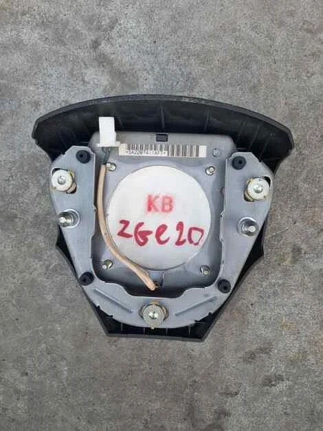 Airbag на руль Toyota Wish ZGE25G 2ZR-FAE - миниатюра 2