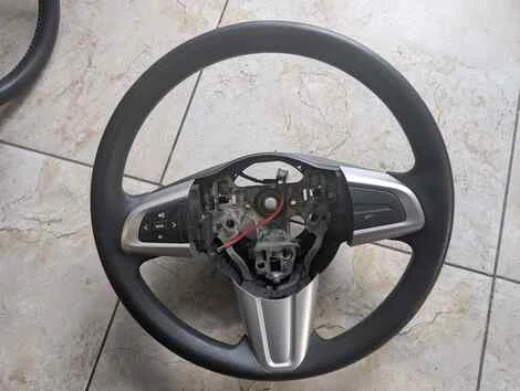 Руль Daihatsu Tanto LA600S KF - изображение 1