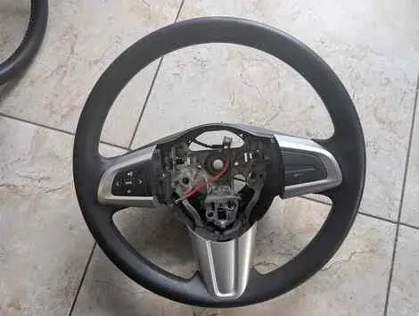 Руль Daihatsu Tanto LA600S KF