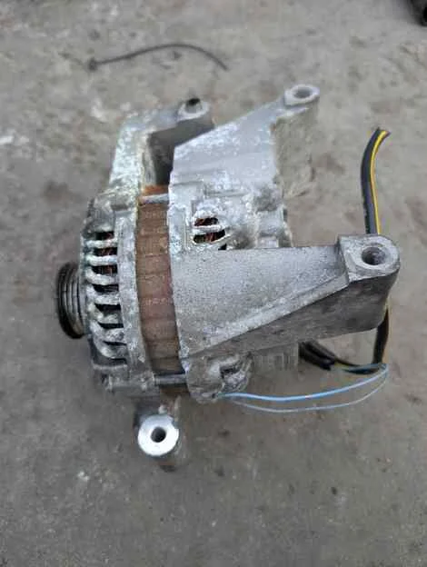 Генератор Mazda Axela BKEP LF-DE - миниатюра 2