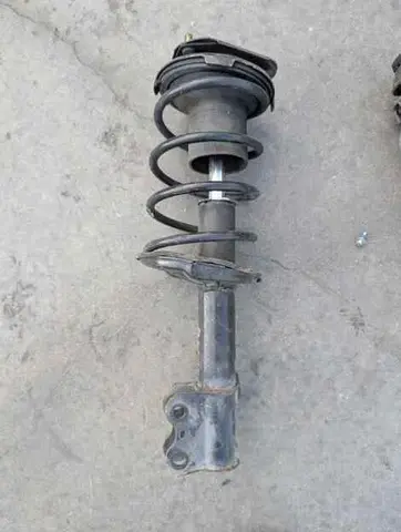 Стойка Toyota Corona ST170 4S-FE Лев. Перед.