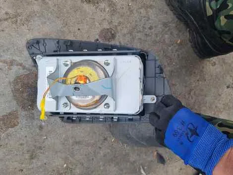 Airbag пассажирский Toyota Probox NCP55V 1NZ-FE - миниатюра 2