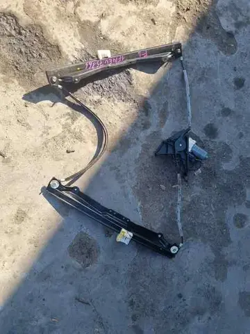 Стеклоподъемник Ford Explorer U251 Triton V8 Лев. Перед.