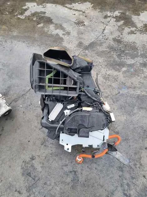 Печка Nissan Leaf AZE0 EM57 - миниатюра 4
