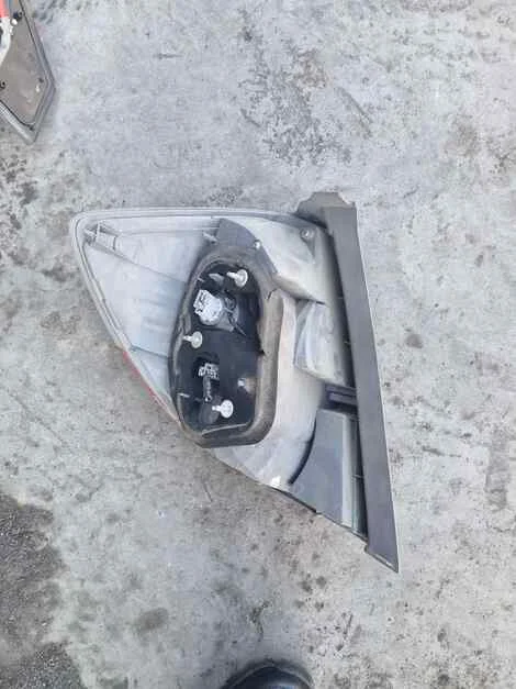 Стоп Honda Fit GE8 L15A Прав. Задн. - миниатюра 3