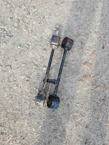 Тяга подвески Toyota Land Cruiser Prado GRJ150 1GR-FE Задн.