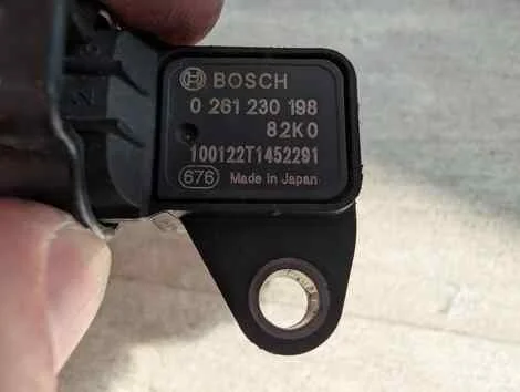 Map-сенсор Nissan Moco MG33S R06A - миниатюра 2