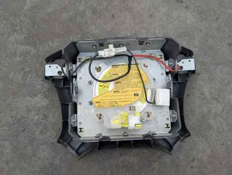 Airbag на руль Toyota Estima TCR20W 2TZ-FE - миниатюра 2