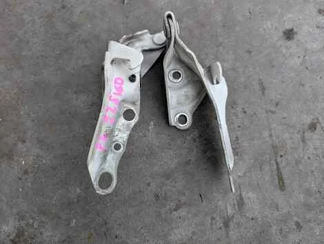Петли на дверь Toyota Aristo JZS160 2JZ-GE - изображение 1