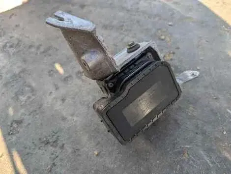 Блок abs Honda Accord CL7 K20A