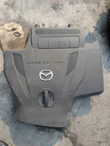 Декоративная крышка двс Mazda CX-7 ER3P L3-VDT