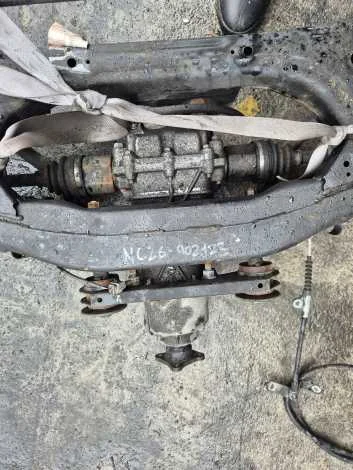 Балка Nissan Serena NC26 MR20DD Задн. - миниатюра 3