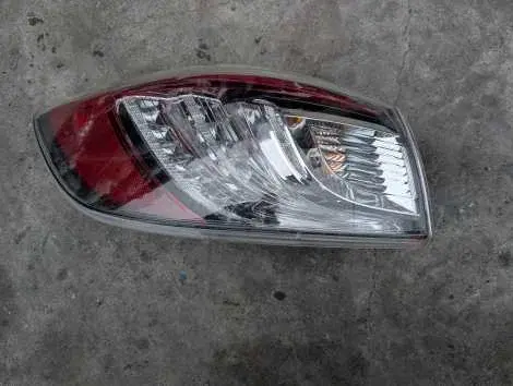 Стоп Mazda Axela BL5FP ZY-VE Лев. Задн.