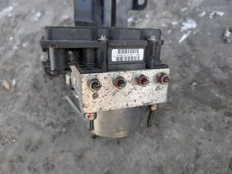 Блок abs Mitsubishi Colt Z27A 4G15T - миниатюра 2