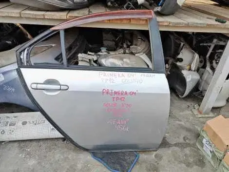 Дверь Nissan Primera TP12 QR20DE Прав. Задн.