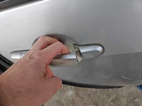 Дверь Nissan Primera TP12 QR20DE Прав. Задн. - миниатюра 2