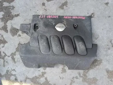 Декоративная крышка двс Suzuki Landy SC25 MR20DE