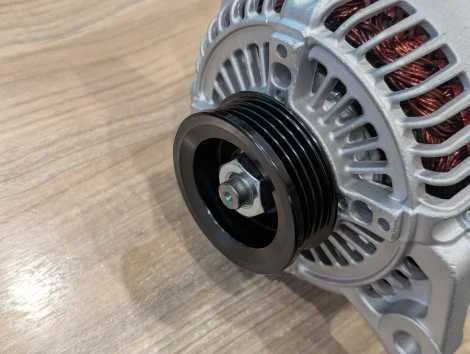 Генератор Toyota Allion NZT240 1NZ-FE - миниатюра 3