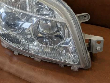 Фара Toyota Rush J210E 3SZ-VE Прав. Перед. - миниатюра 2