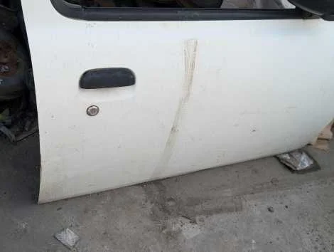 Дверь Nissan March AK11 CGA3DE Прав. Перед. - миниатюра 2