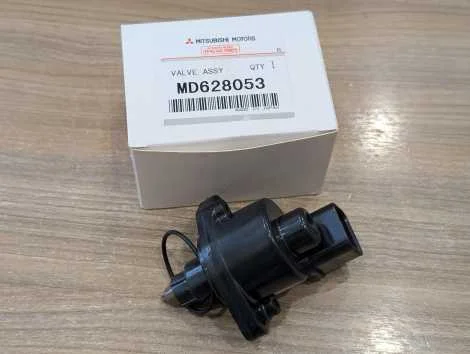 Датчик холостого хода Mitsubishi Pajero V43W 6G72 - изображение 1