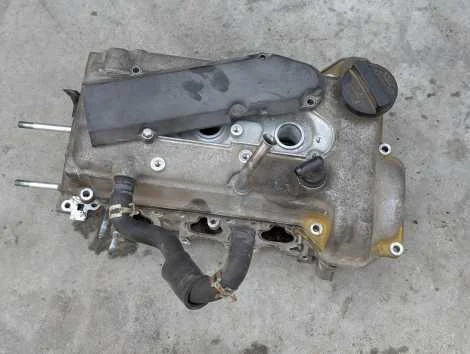 Головка блока цилиндров Nissan Moco MG21S K6A - изображение 1