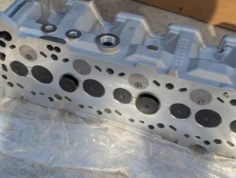 Головка блока цилиндров Nissan Safari WYY61 RD28ETi - миниатюра 7